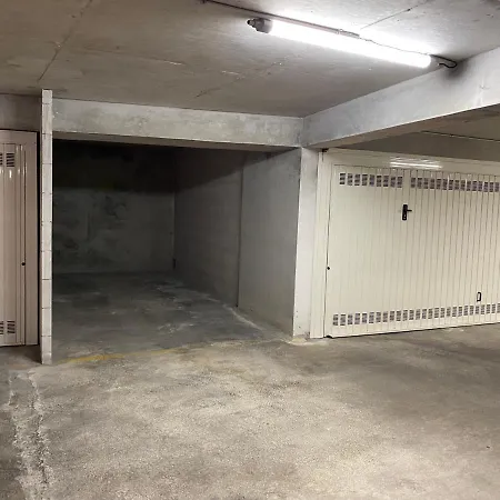 Apartment Beau 3 P. Parfaitement Situe Et Place De Parking A Disposition